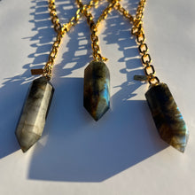 Labradorite gold crystal healing necklaces