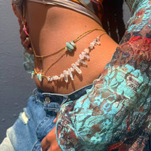 QUARTZ EMBRACE CRYSTAL WAIST CHAIN